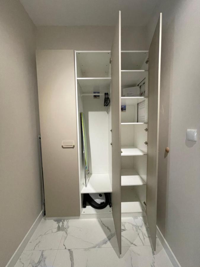 Sunset Resort Apartament Dziesiatka Przy Plazy กชึชโบโว ภายนอก รูปภาพ